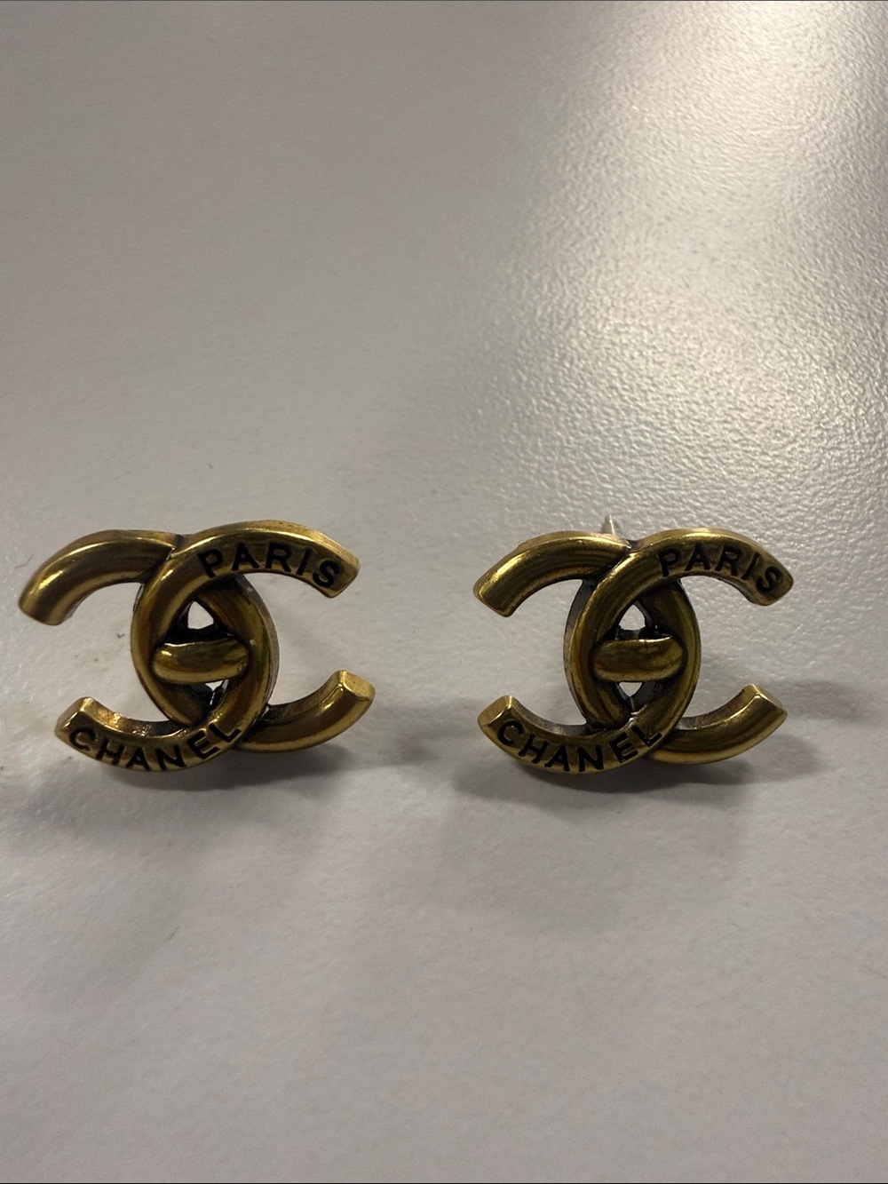 Gold Interlocking CC vintage Earrings